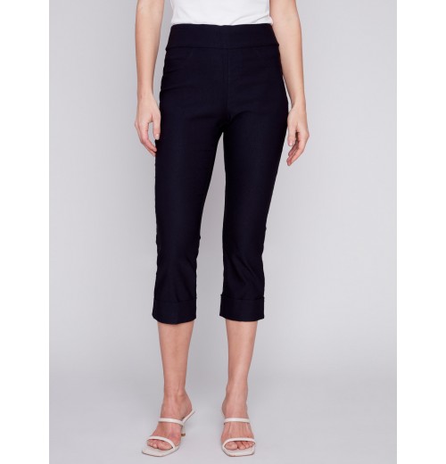 Stretch Pull-On Capri Pants - Black